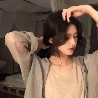 怪异少女神隐
